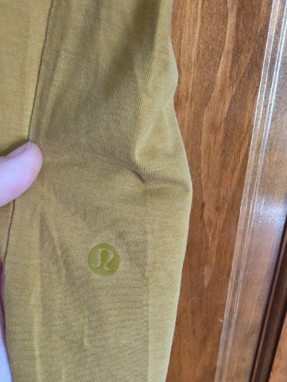 lululemon athletica Goldish Short Sleeve Crew